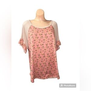 B Famous USA women’s floral t shirt